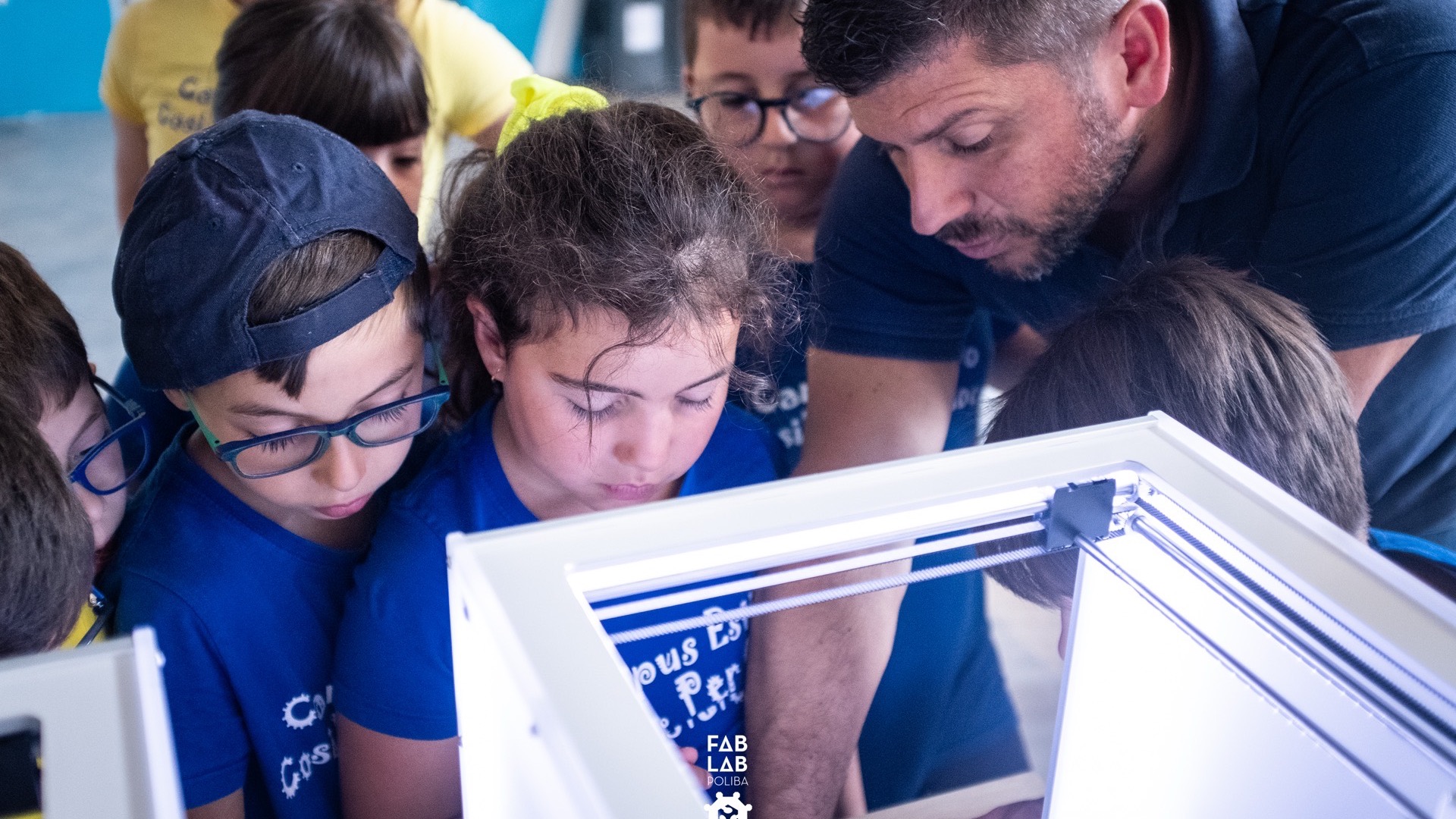 Formazione digitale di base per le scuole